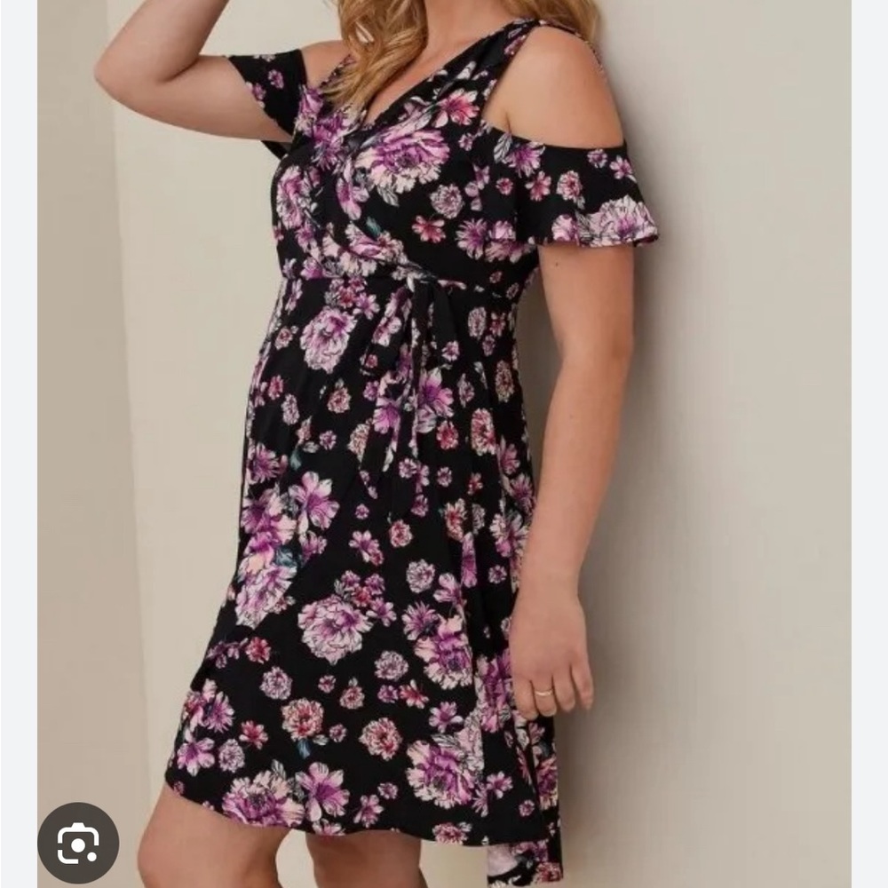 Floral Print Surplice Cold Shoulder Ruffle Dress Size 3X